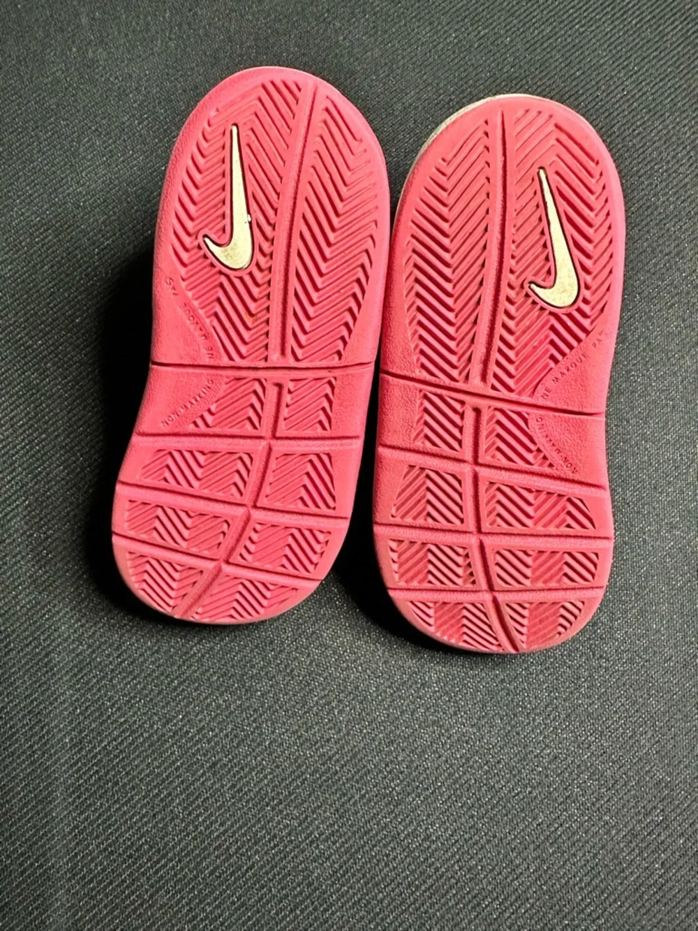 Nike Pico 4 TDV shoes in a white and pink - Sz 8C - Picture 6 of 8